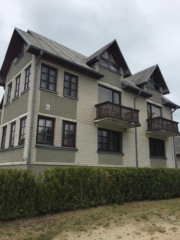 Guesthouse Sveciuose Pas Grazina 帕兰加 外观 照片