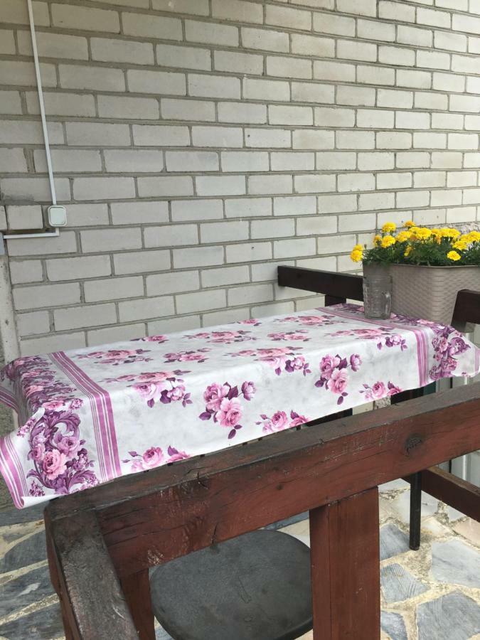 Guesthouse Sveciuose Pas Grazina 帕兰加 外观 照片